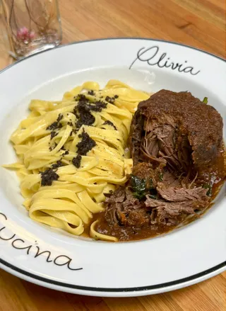 PALETA DE CORDERO BRASEADA Y FETTUCCINE