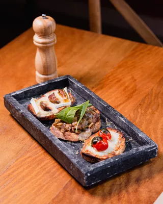 TRIO DI BRUSCHETTE